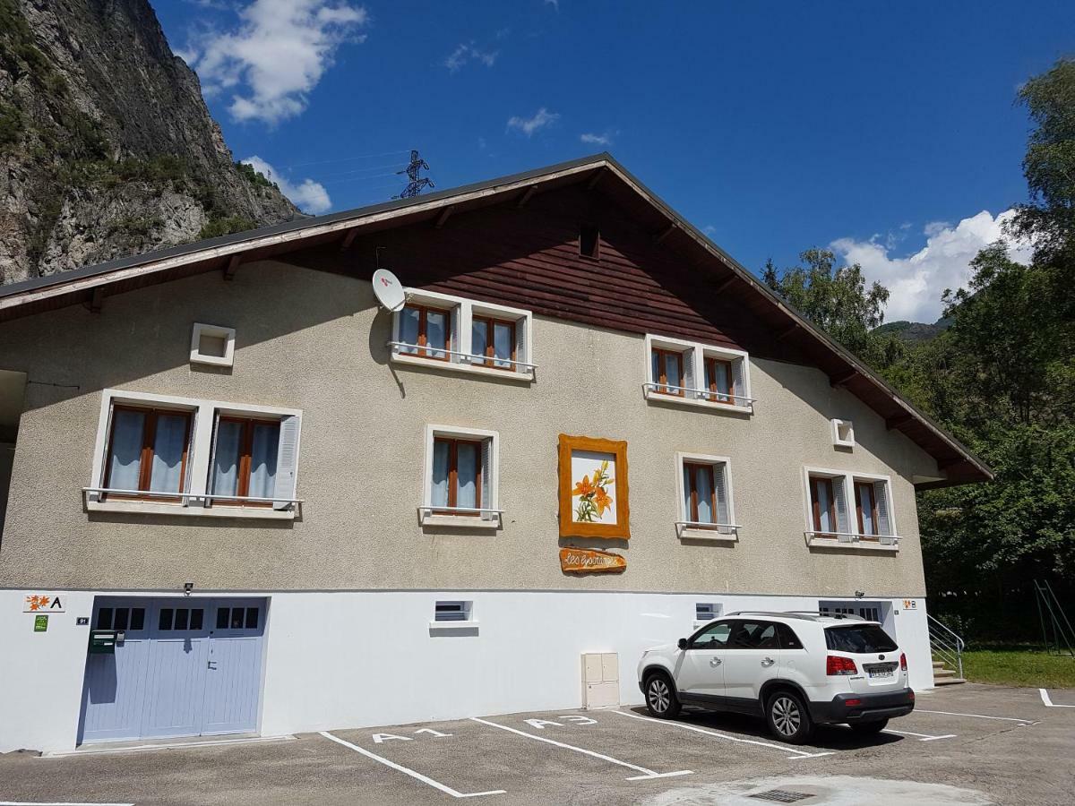 Les Lys Oranges Apartment Le Bourg-d'Oisans Exterior photo